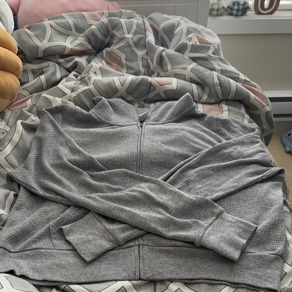 TNA Gray Zip Up - Picture 1 of 5